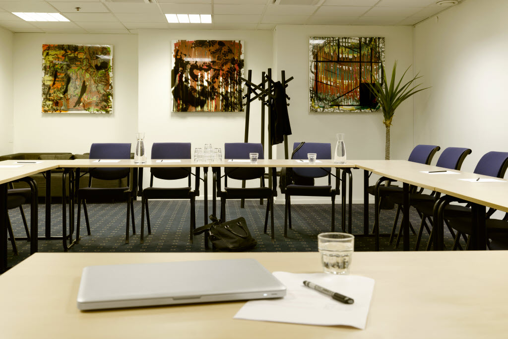 Foto: Interior photographs of Scandic Hotels Scandic Malmen, meeting room